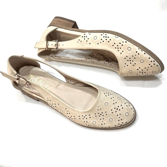 Andrew Stevens Collection Lerane Cream Beige Flat Shoes Sz 8 - Picture 7 of 8
